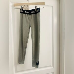 Nike Kids Gray dri-fit Leggings. Kids 6x